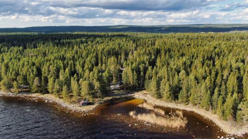 Отдых в Карелии: озёра, тишина и северное вдохновение